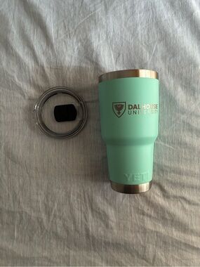 Yeti Sea foam With Dalhousie Logo Tumbler Medium Size Water Bottle